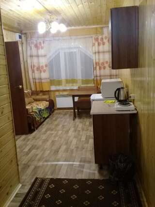 Гостиница Гостевой Дом Любава Листвянка Шале с двумя спальнями-5